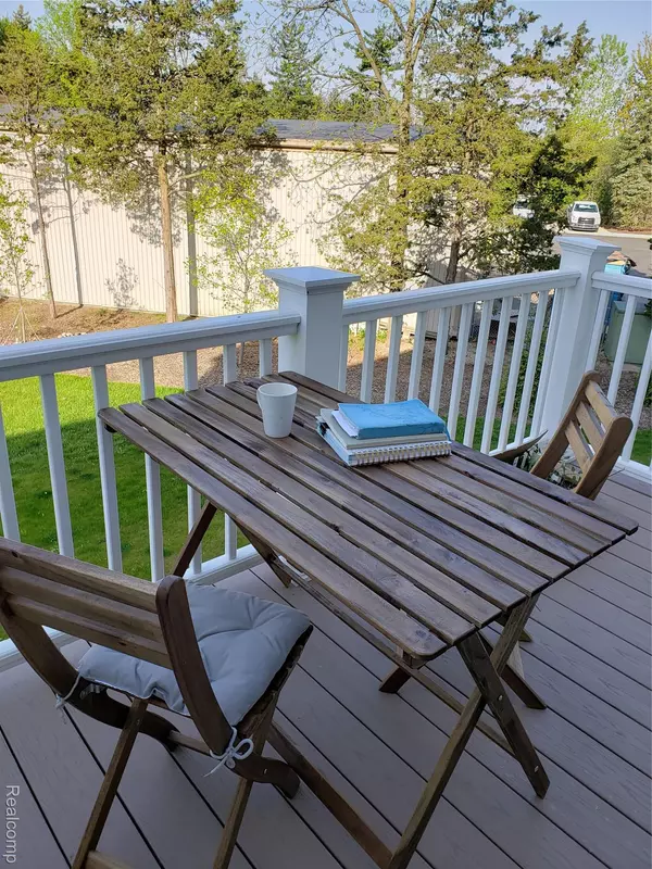 Ann Arbor, MI 48103,2564 W Towne ST