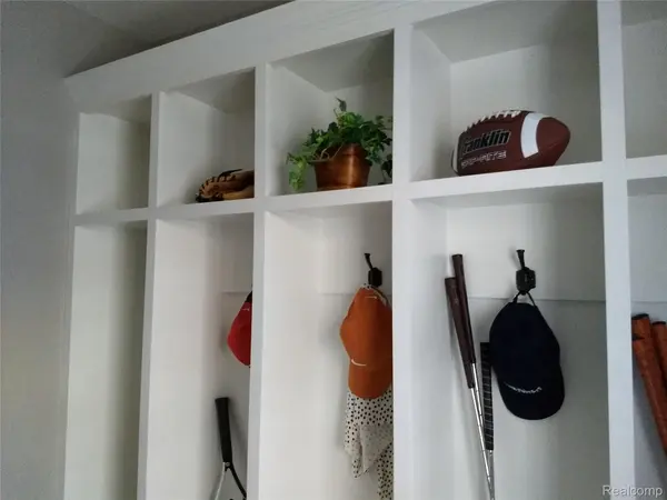 Ann Arbor, MI 48103,2564 W Towne ST