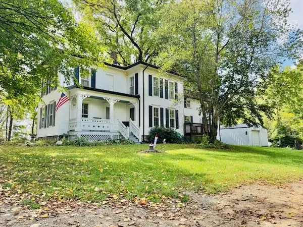 5599 Martin RD, Woodland, MI 48897