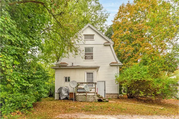 Saline, MI 48176,224 Monroe ST