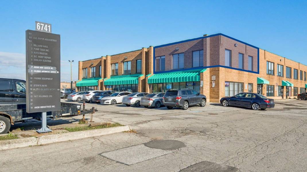 6741 Columbus RD #201B, Mississauga, ON L5T 2G9