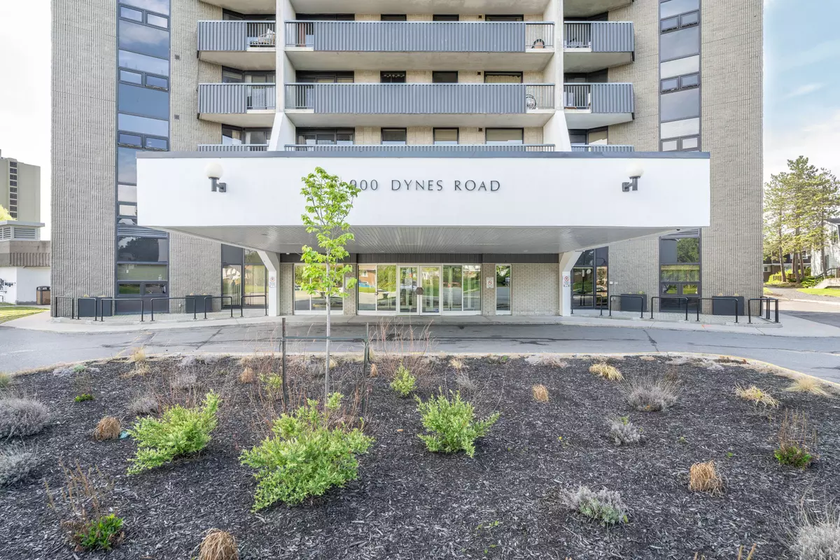 Mooneys Bay - Carleton Heights And Area, ON K2C 3L6,900 Dynes RD #2001