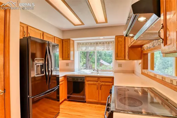 Colorado Springs, CO 80917,4889 Evening Sun LN