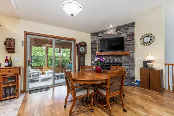 11A34 Fairway Drive, Apple River, IL 61001