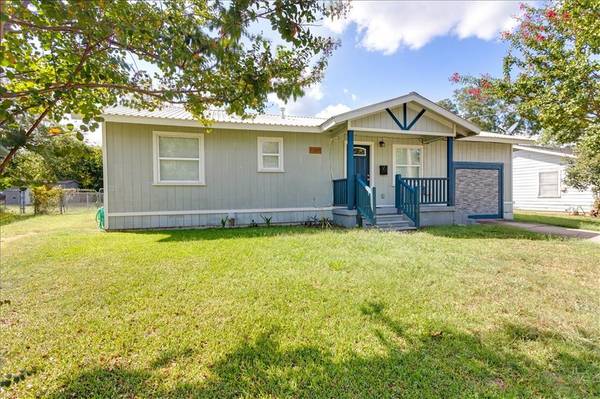Bonham, TX 75418,1309 Pine Street
