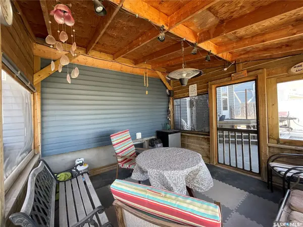 Kindersley, SK S0L 1S1,22 West ROAD