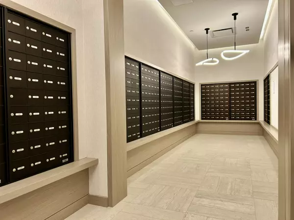 Mississauga, ON L5B 0N9,4015 The Exchange ST #3802