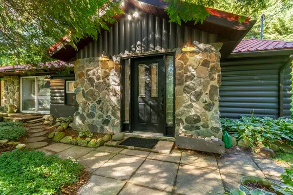 Collingwood, ON L9Y 3Z1,37 Georgian Manor DR