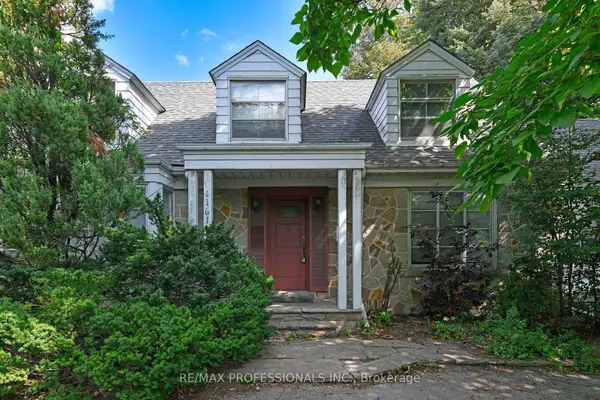 1161 Royal York RD, Toronto W08, ON M9A 4B2