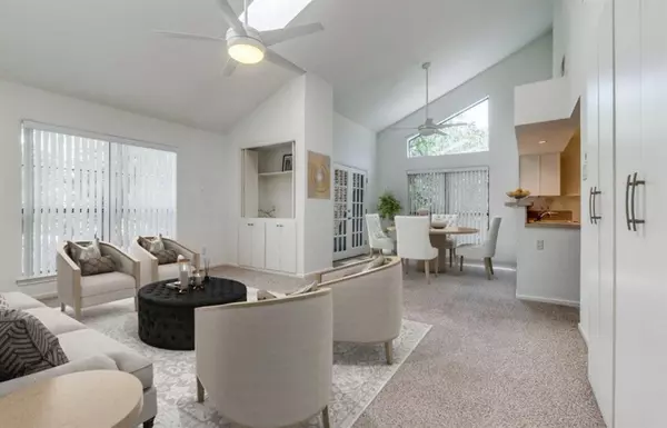 Dallas, TX 75231,7525 Holly Hill Drive #56