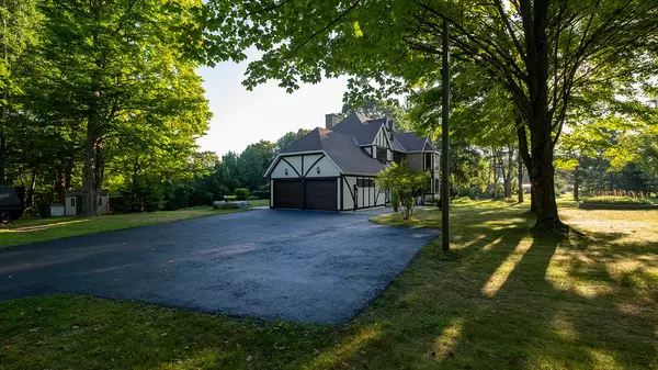 Tay, ON L0K 2C0,4088 Nielsen RD