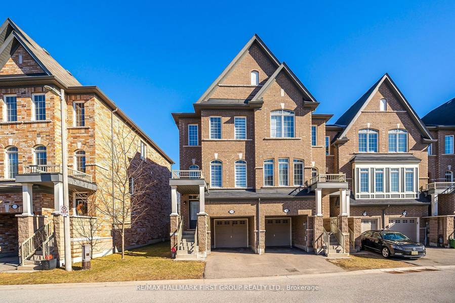 11 Graywardine LN, Ajax, ON L1Z 0R9
