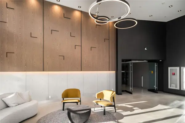 Victoria, BC V9A 0B6,369 Tyee Rd #709