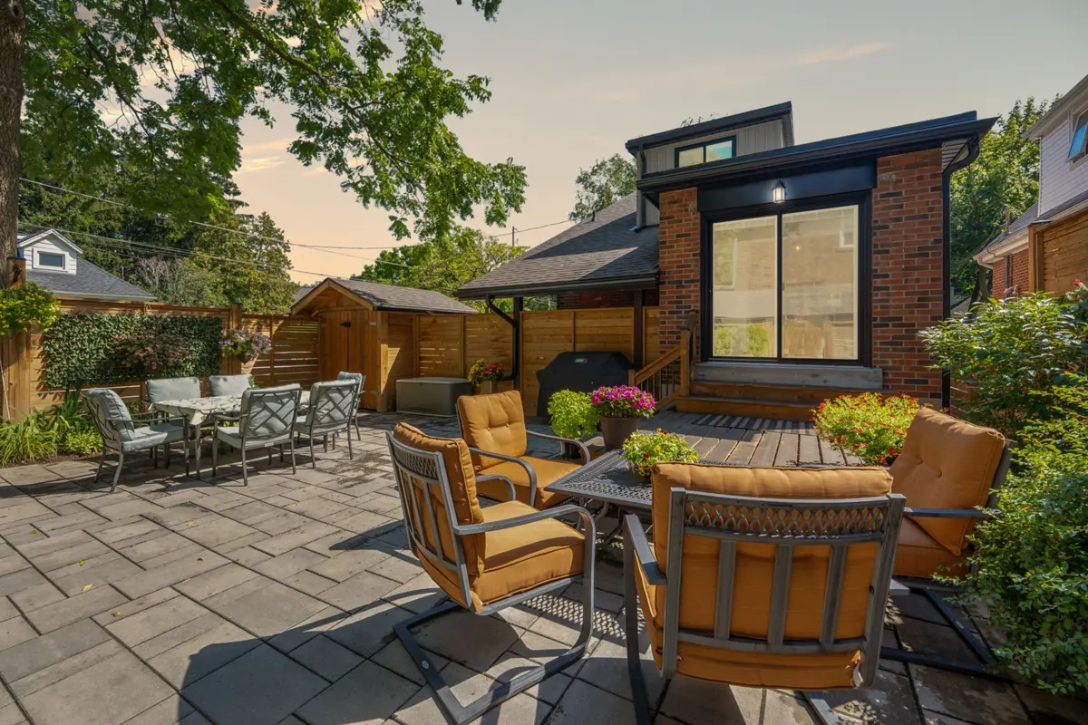 Hamilton, ON L8S 1V9,46 Newton AVE