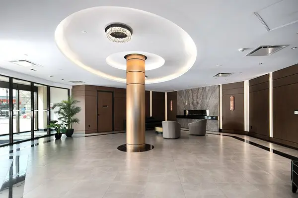 Collingwood, ON L9Y 0X3,1 Hume ST #408