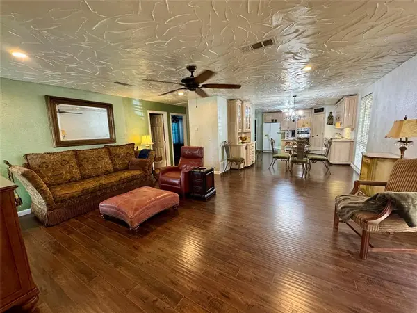 Dallas, TX 75216,2320 Village Way