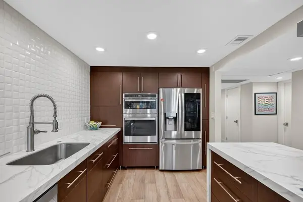 Pompano Beach, FL 33069,3900 Oaks Clubhouse Dr #112