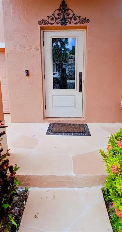 Boynton Beach, FL 33436,1124 Rialto Dr