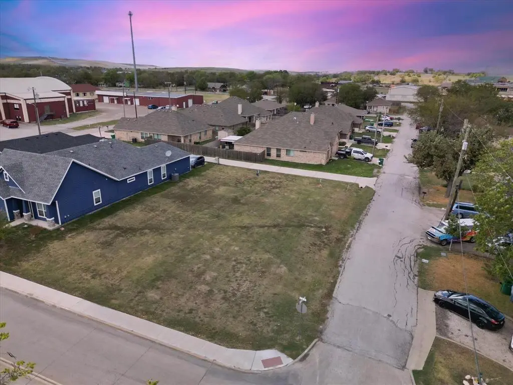 Ferris, TX 75125,417 E 5th Street