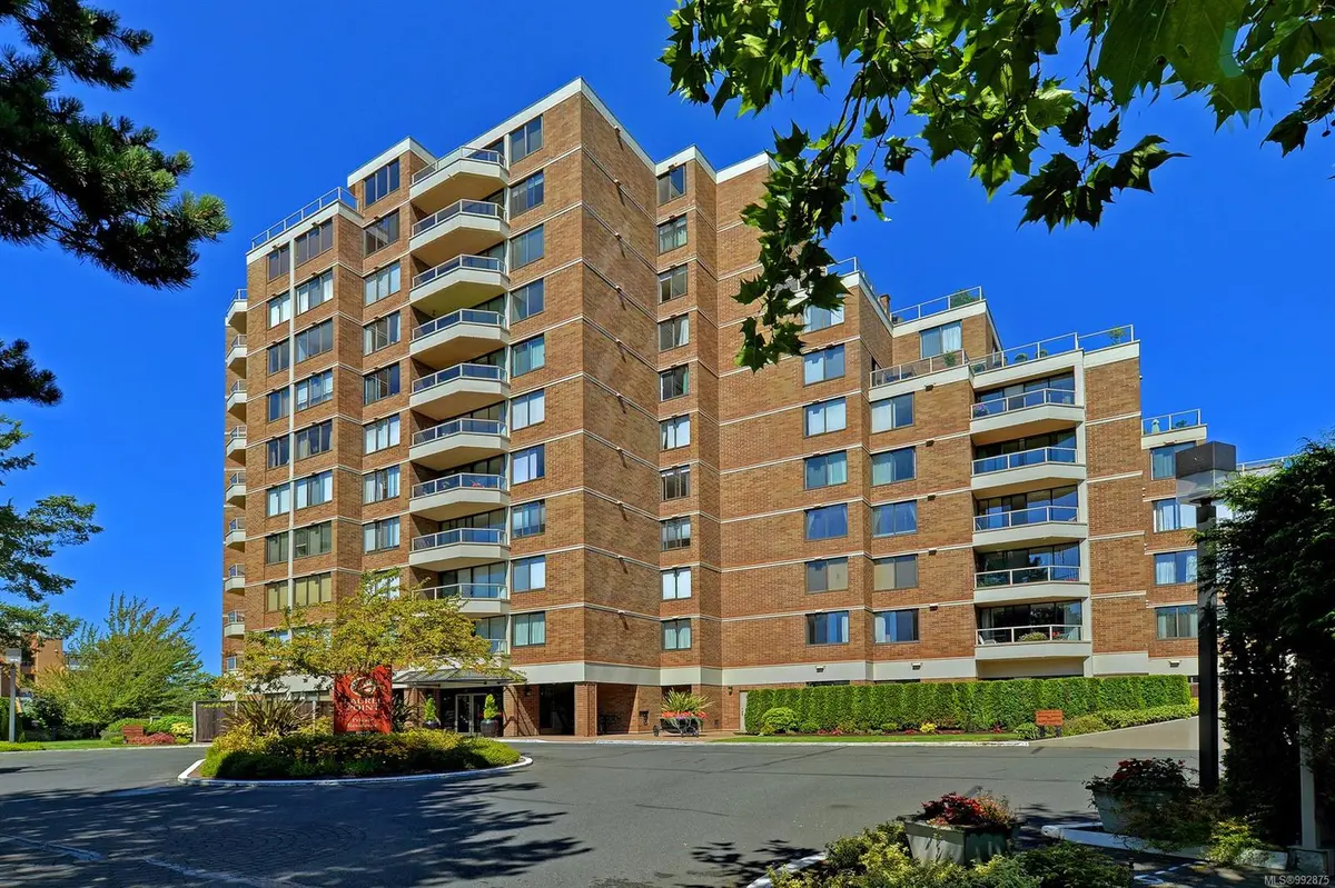 Victoria, BC V8V 4T9,225 Belleville St #113