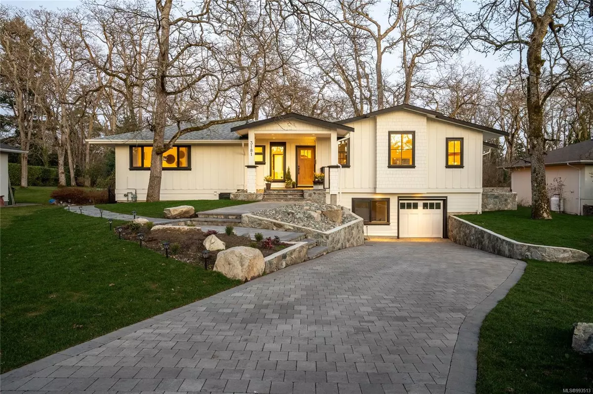 Oak Bay, BC V8P 5B8,3181 Woodburn Ave