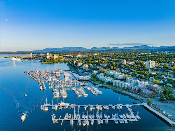 Nanaimo, BC V9S 0A1,580 Stewart Ave #106