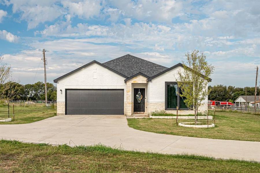 19493 Fm 981, Leonard, TX 75452