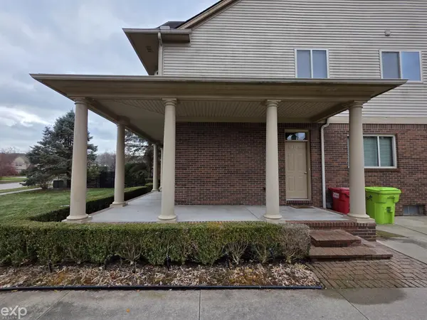 Harrison Twp, MI 48045,38699 Hampton CT