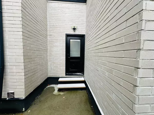 Toronto E08, ON M1M 1X8,22 Horfield AVE #(Bsmt)