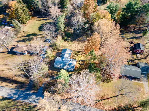 Southfield, MI 48033,22806 Carleton AVE