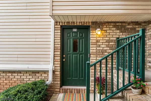 Montgomery Twp., NJ 08502,223 Rip Van Dam Court