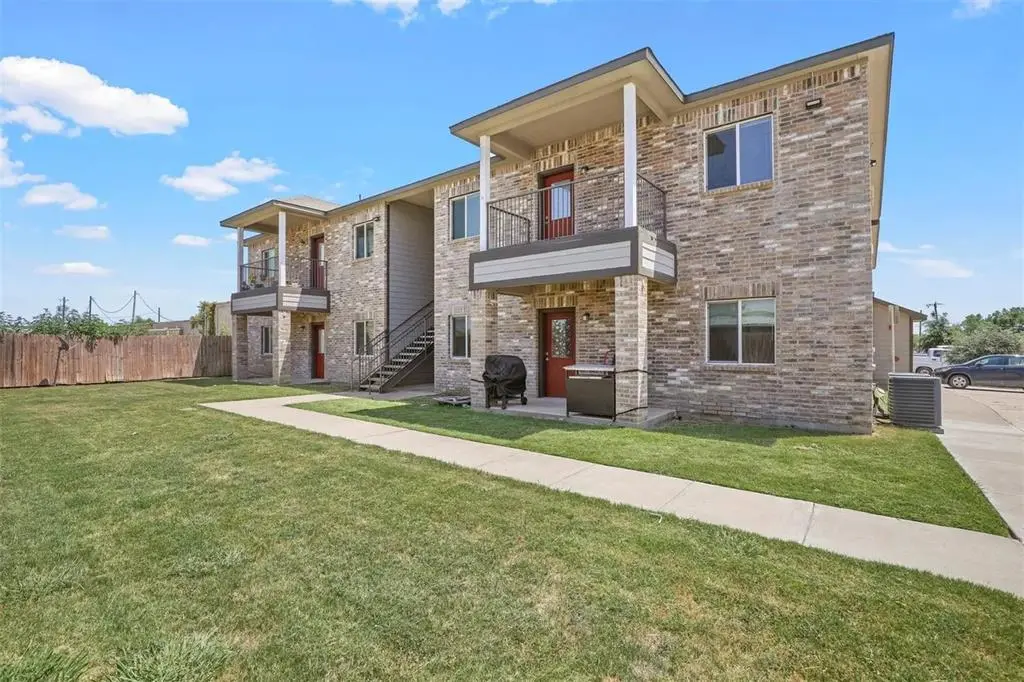 Princeton, TX 75407,512 E Hazelwood Street #B