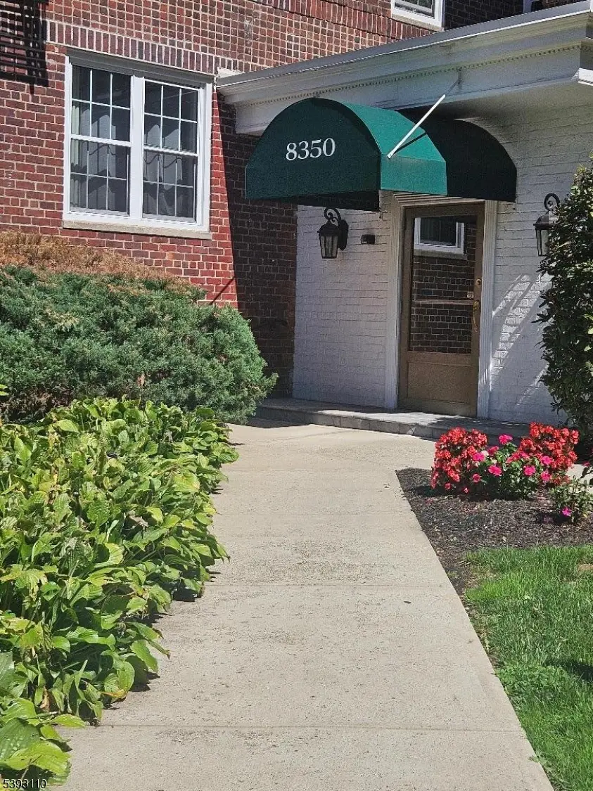 North Bergen Twp., NJ 07047,8350 JFK Boulevard East