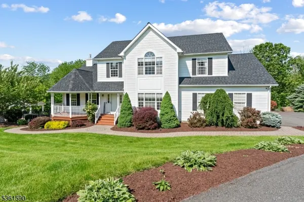 7 Links Ct, Sparta Twp., NJ 07871