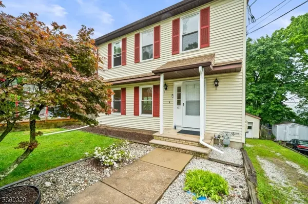 61 W Munson Ave, Dover Town, NJ 07801