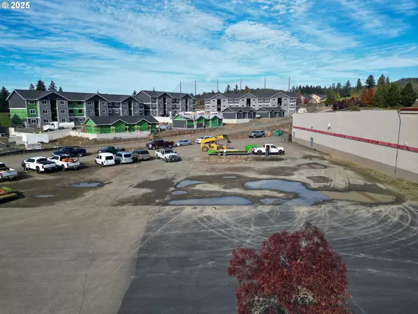 Sutherlin, OR 97479,324 DAKOTA ST