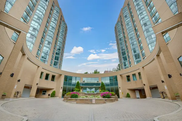 Barrie, ON L4M 6H1,150 Dunlop ST E #903