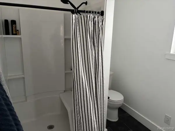 20 S Grove ST, Ypsilanti, MI 48198