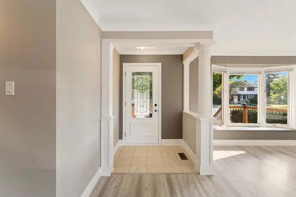 Overbrook - Castleheights And Area, ON K1K 1L3,599 Donald ST