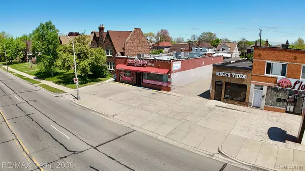 Dearborn, MI 48126,6412 SCHAEFER RD