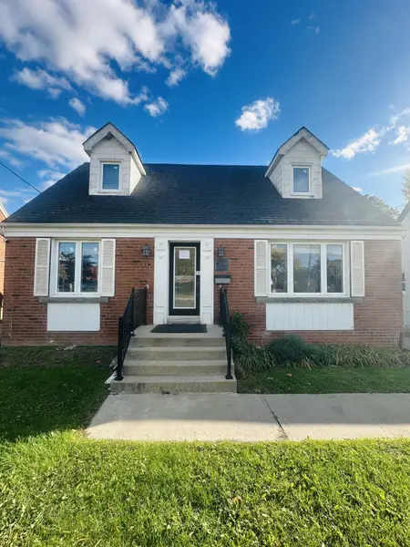 315 Sheppard AVE E, Toronto C14, ON M2N 3B3