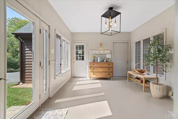 Amherst, VA 24521,181 Mobley Mountain RD