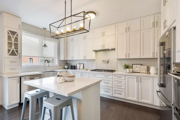 Cavan Monaghan, ON L0A 1G0,17 MELROSE DR