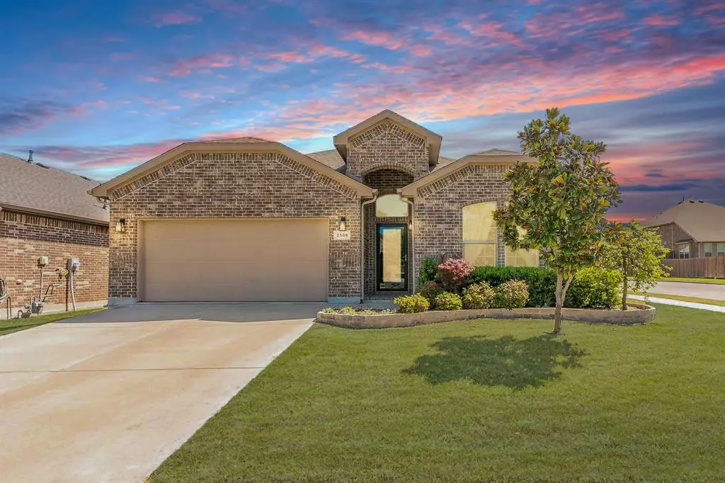 Fort Worth, TX 76177,2500 Clay Creek Lane