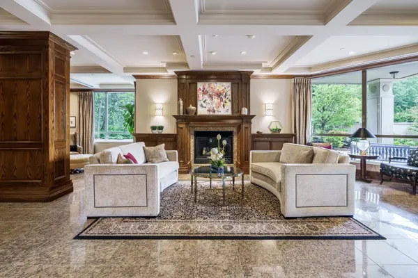 1900 The Collegeway N/A #1105, Mississauga, ON L5L 5Y8