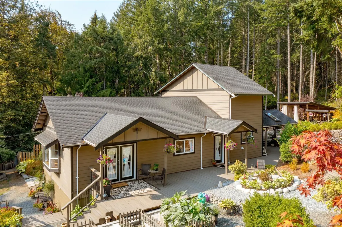 Shawnigan Lake, BC V0R 2W0,2411 Renfrew Rd