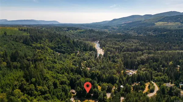 Duncan, BC V9L 6H8,5560 Carolyn Way