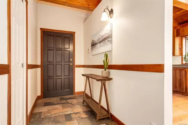 Nanoose Bay, BC V9P 9E9,2809 Powder Point Rd