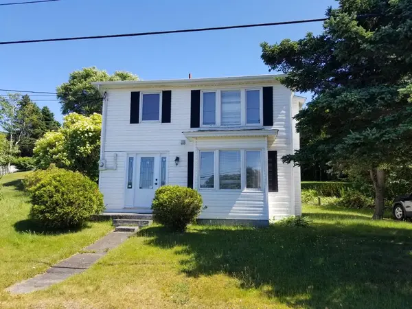 2 Salmon Cove Road, South River, NL A0A 3S0