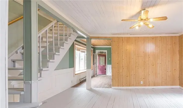 Severn, ON L0K 1E0,6 Bush ST